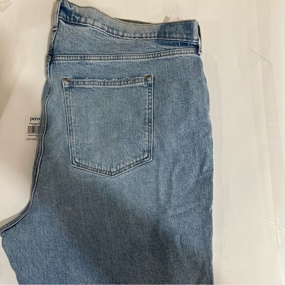 Abercrombie and Fitch The 90s Straight Ultra High Rise Destroyed NWT - Picture 9 of 14